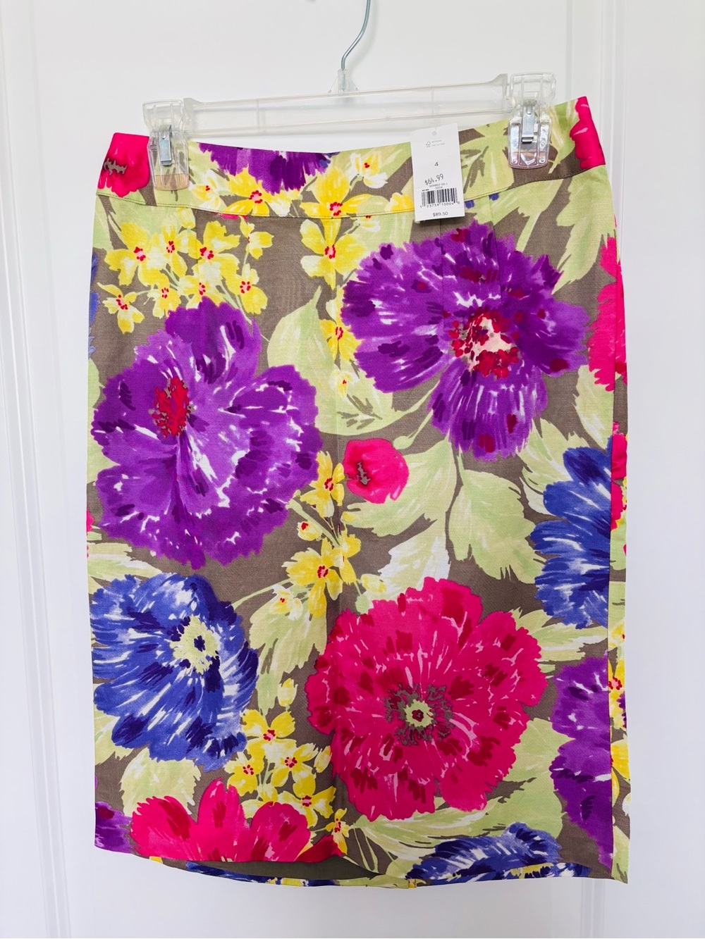 Banana Republic Vibrant Floral Pencil Skirt in Pink, Purple & Blue